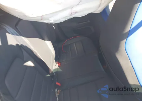 2022 Volkswagen Golf R 2.0T from USA, damaged, VIN WVWEB7CD4NW126843